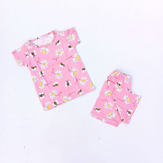 Nicker Shirt in Jersey Stuff - Half Bazoo Honey Bee Design