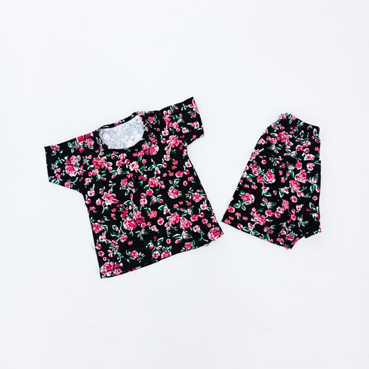Nicker Shirt in Jersey Stuff - Half Bazoo in Red Flowers