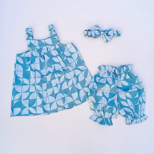 Sleeveless Frock with Band & Shorts