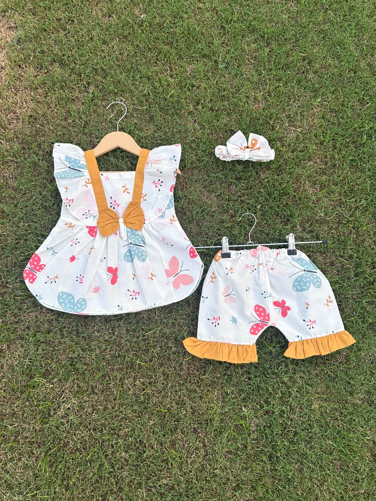 Frock with Band & Shorts in - Yellow Bow Design