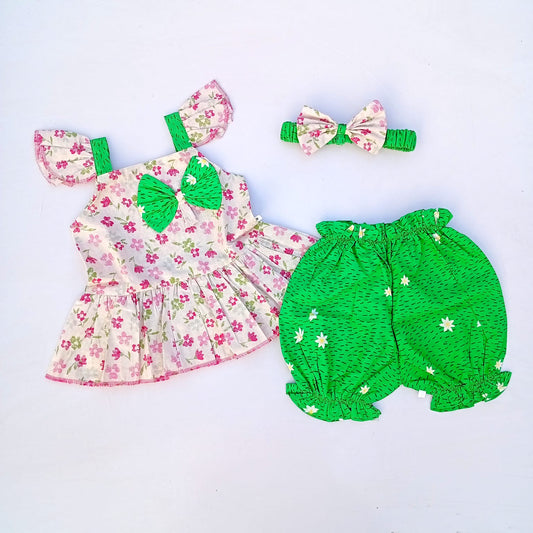 Frock with Band With Bow & Short in Green